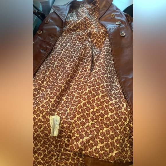 Vintage 1970s Opera Brown Leather Trench Coat Size 10 - Picture 5 of 14
